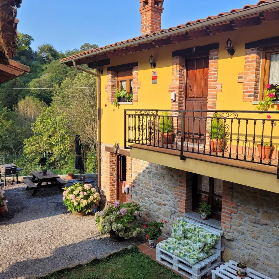 Ferienwohnung Carroceu Rural Onís Exterior foto