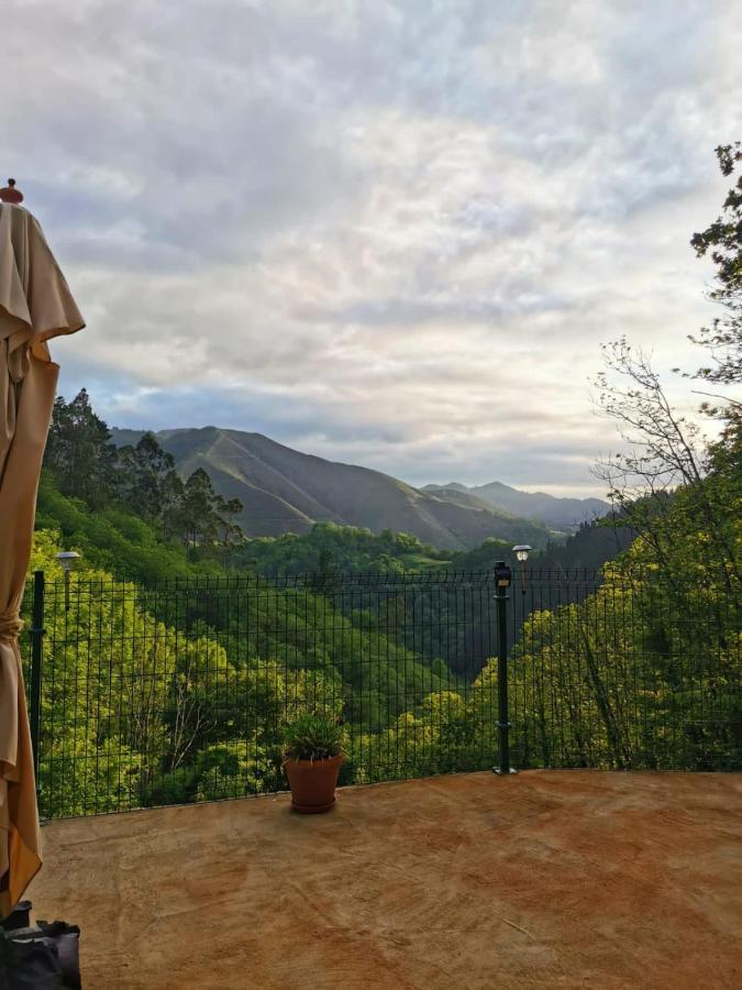 Ferienwohnung Carroceu Rural Onís Exterior foto