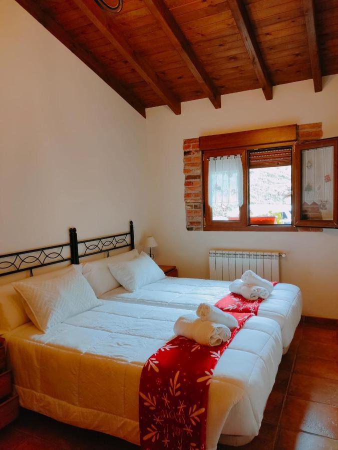Ferienwohnung Carroceu Rural Onís Zimmer foto