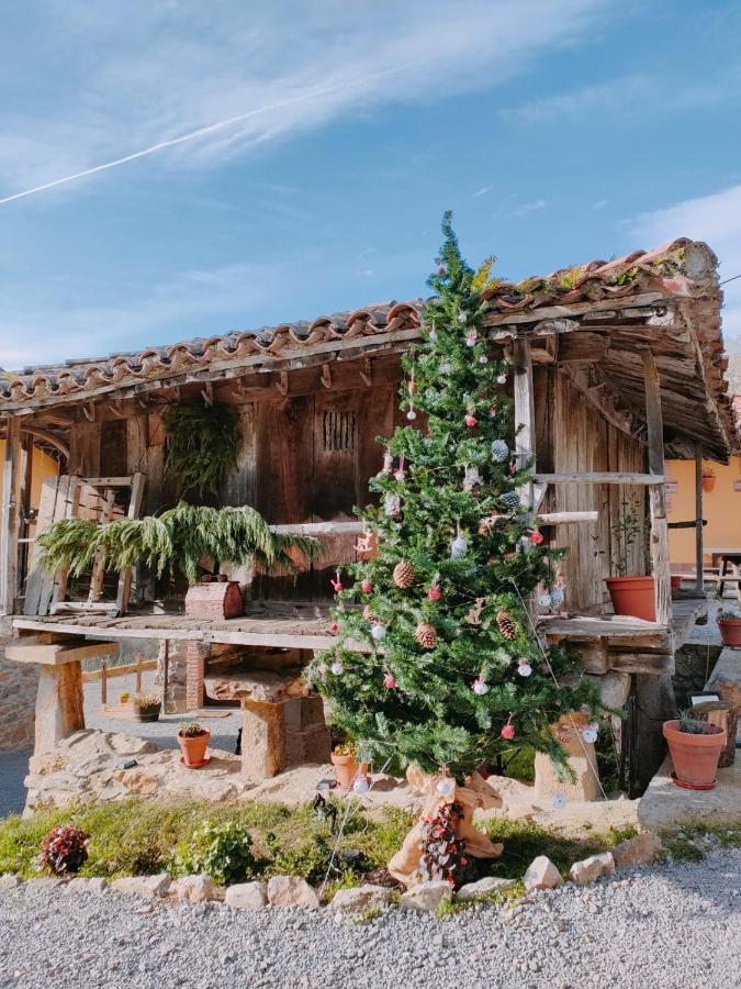 Ferienwohnung Carroceu Rural Onís Zimmer foto
