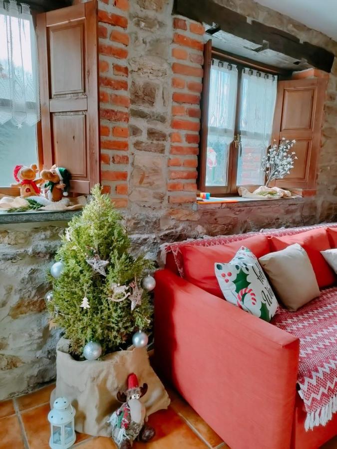 Ferienwohnung Carroceu Rural Onís Zimmer foto