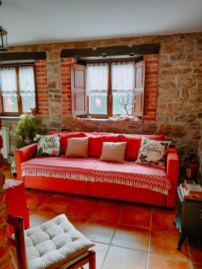 Ferienwohnung Carroceu Rural Onís Zimmer foto