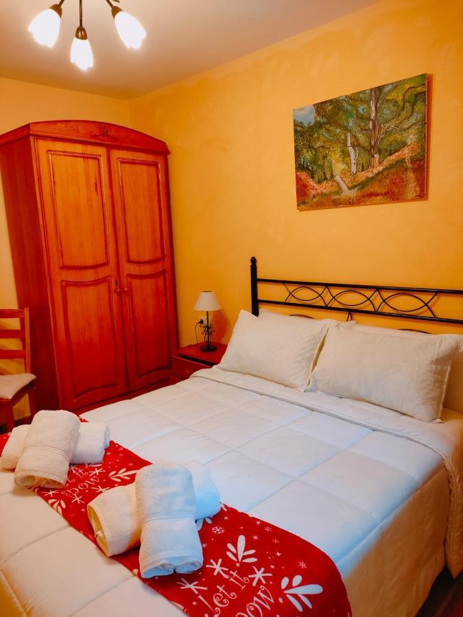 Ferienwohnung Carroceu Rural Onís Zimmer foto