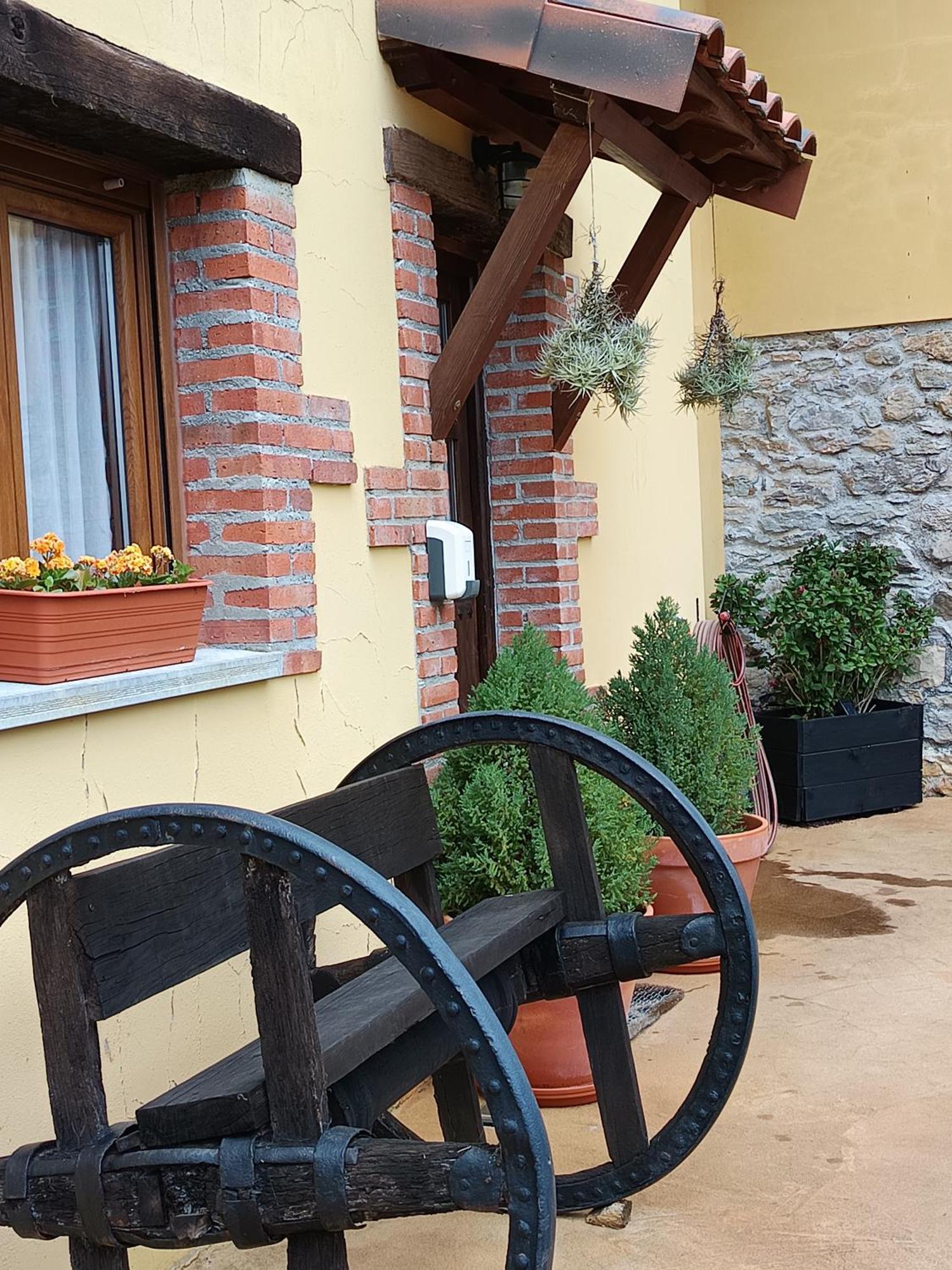 Ferienwohnung Carroceu Rural Onís Exterior foto